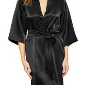 Morgan Taylor Midnight Black Silk Robe